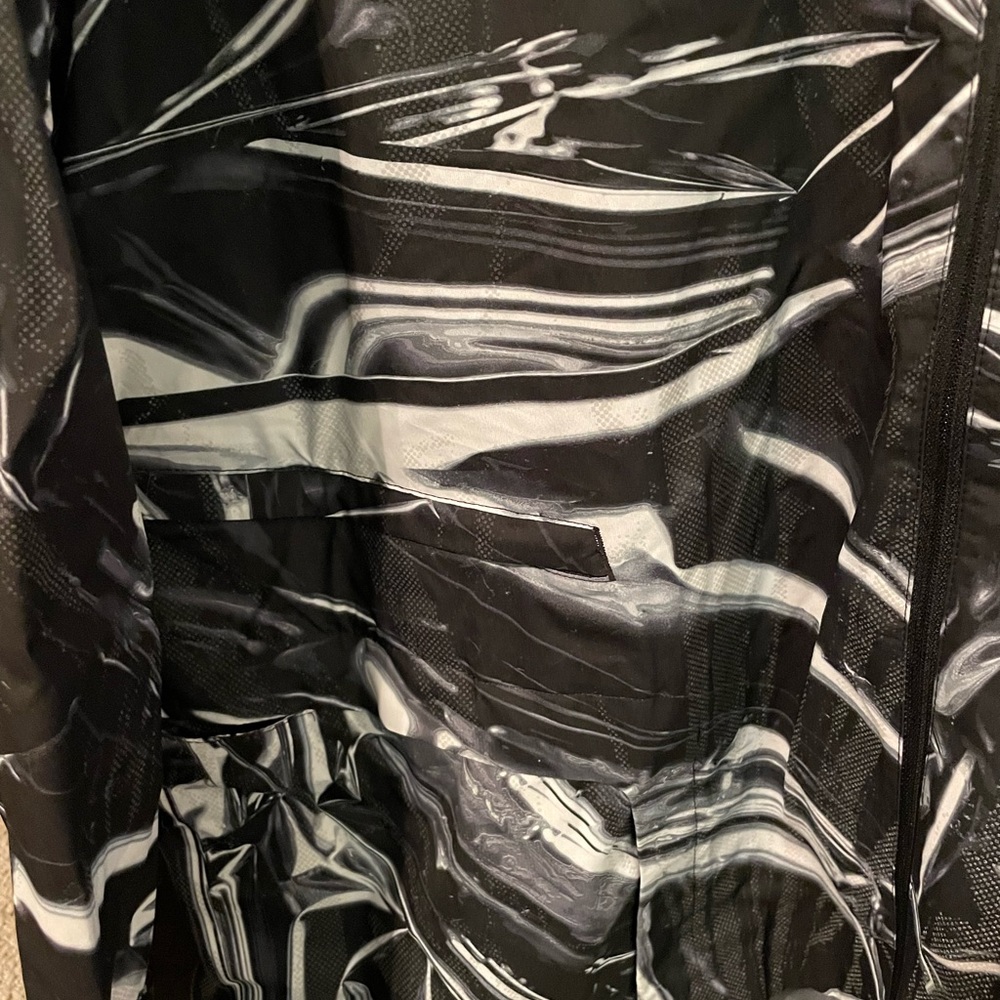 Nike shield windbreaker sz xxl - Picture 2 of 4